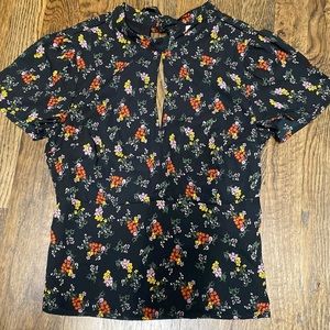 Abercrombie & Fitch top